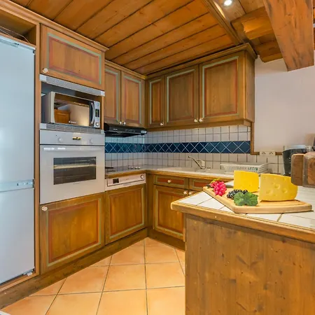 Apartment Le Cristal - Mont Blanc 13 - Happy